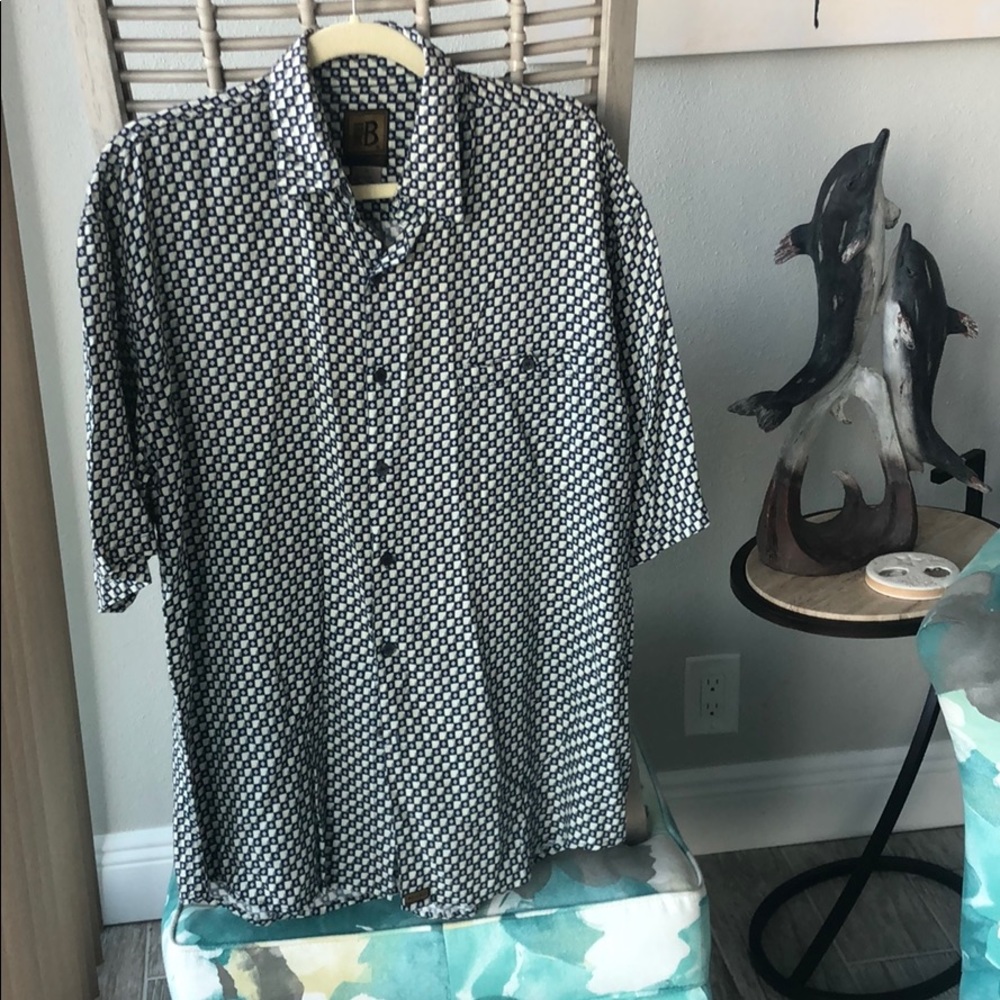 VTG diamond squares button-up